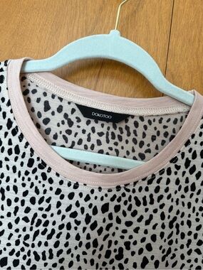 Women's Pink Trim Leopard Print Top